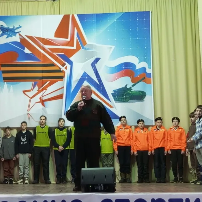 Растим достойную смену нашим героям.