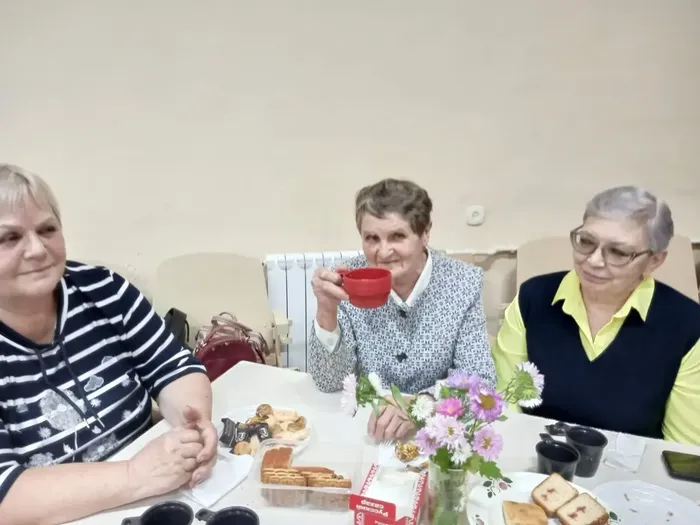 Вечер отдыха А в сердце молодость поёт