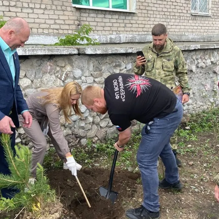 Аллея героев